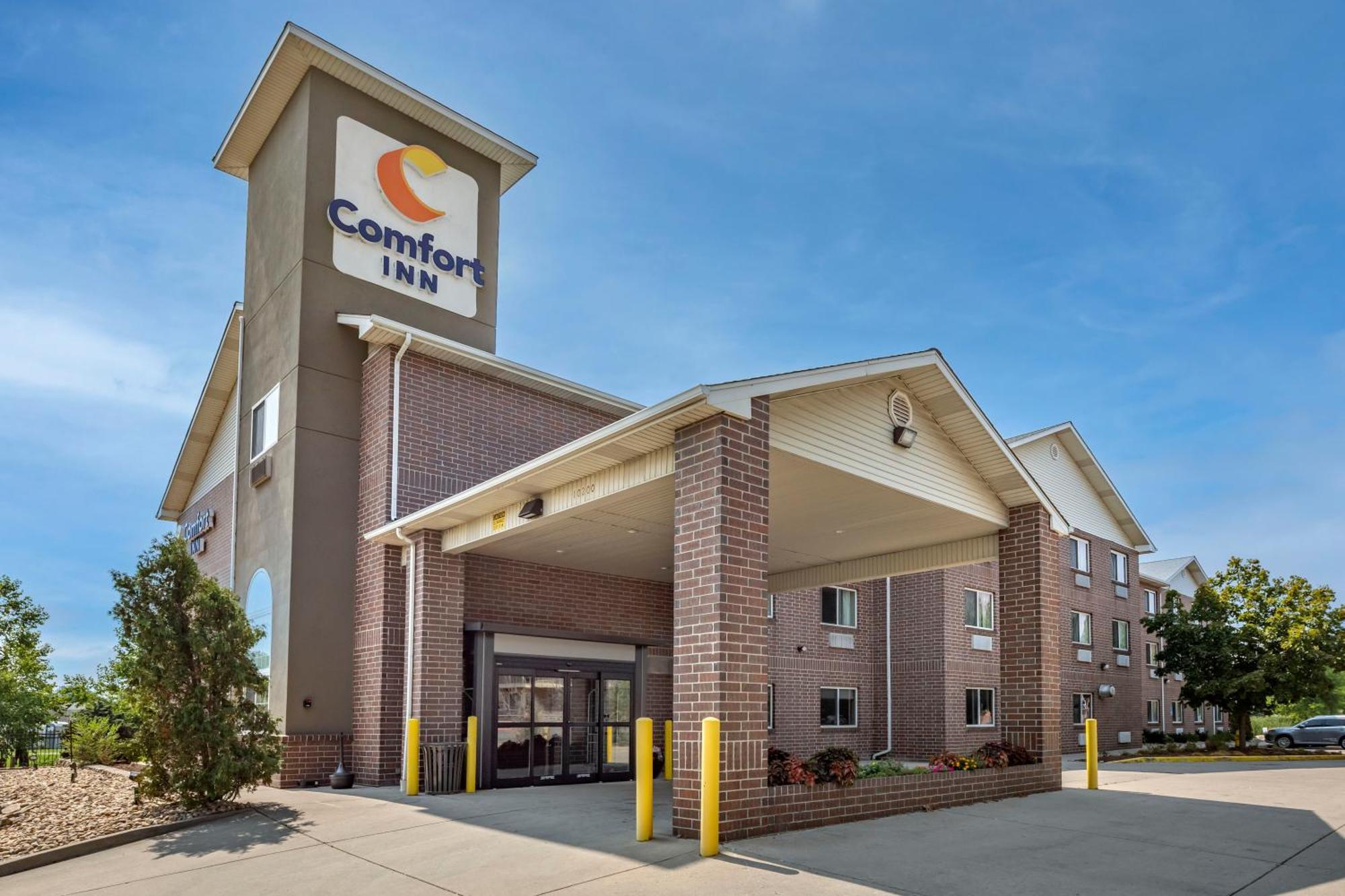 Comfort Inn Denver West Arvada Station Уийт Ридж Екстериор снимка