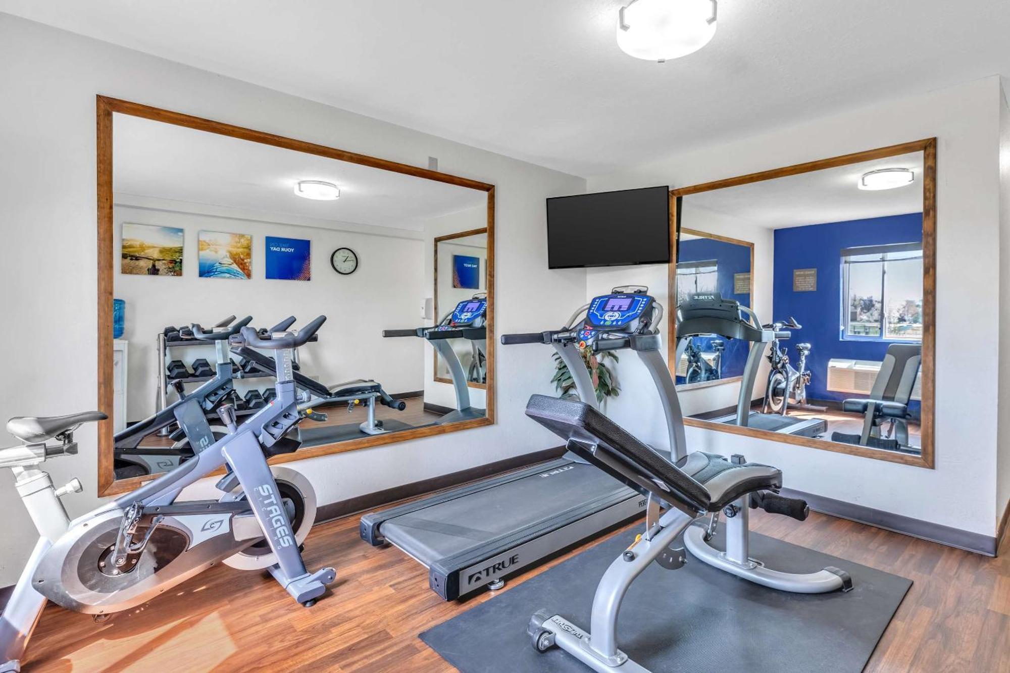 Comfort Inn Denver West Arvada Station Уийт Ридж Екстериор снимка
