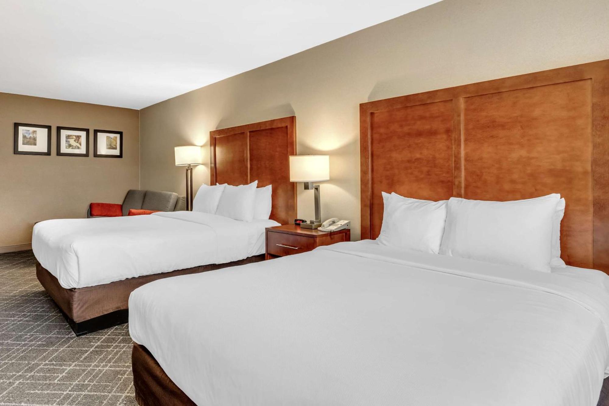 Comfort Inn Denver West Arvada Station Уийт Ридж Екстериор снимка
