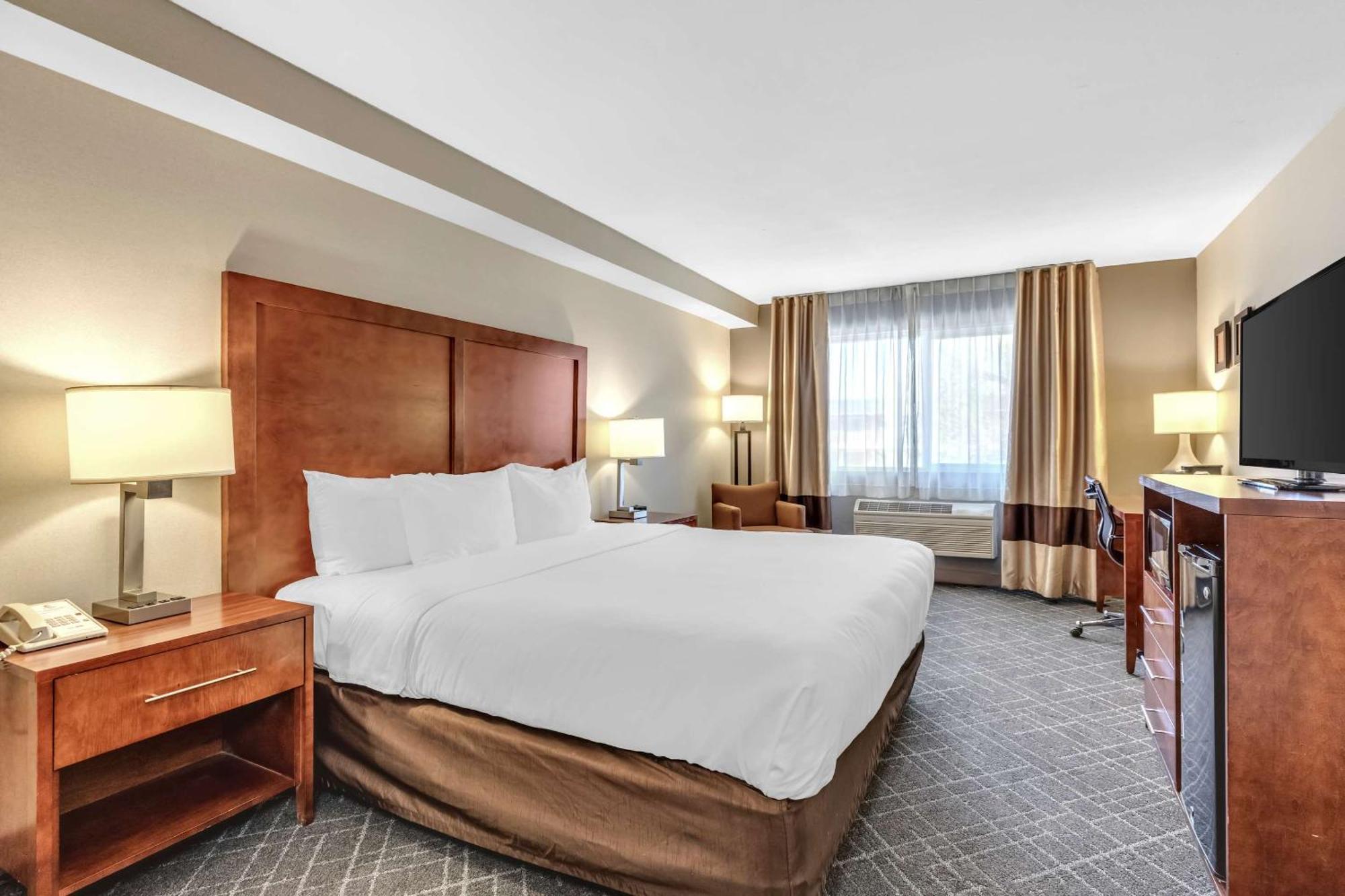 Comfort Inn Denver West Arvada Station Уийт Ридж Екстериор снимка